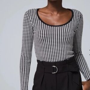 White House Black Market Monochrome Houndstooth Top